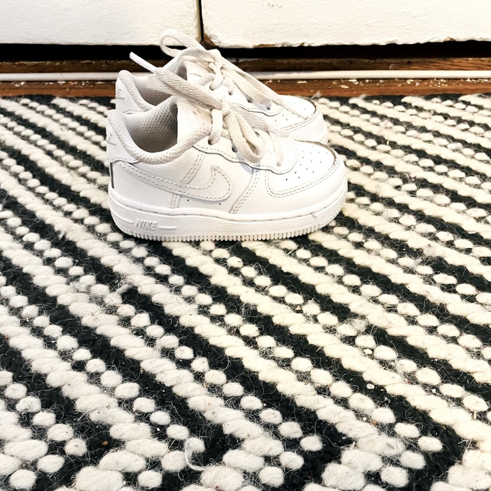 Nike Force 1 Toddler Size 6C